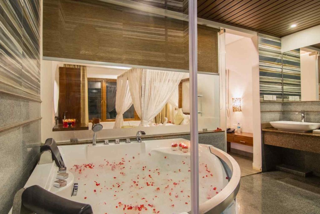 Best Honeymoon Resort in Munnar
